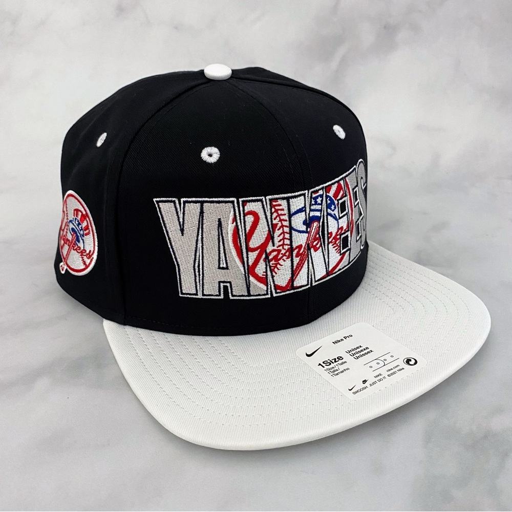 Nike New York Yankees Cooperstown Collection Pro Dri-Fit Snapback Cap Hat New